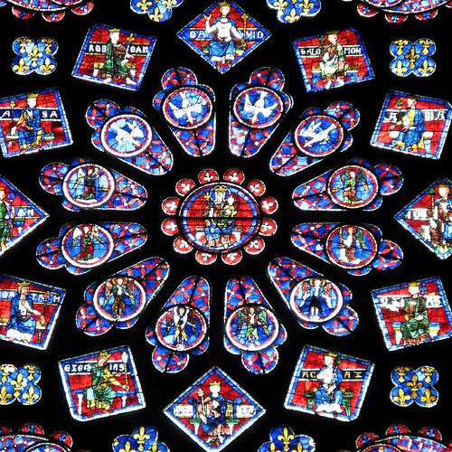 Chartres-Cathedral_Beautiful-interior_2399