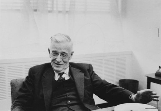 vannevar bush at desk