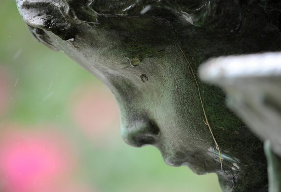 garden_statue