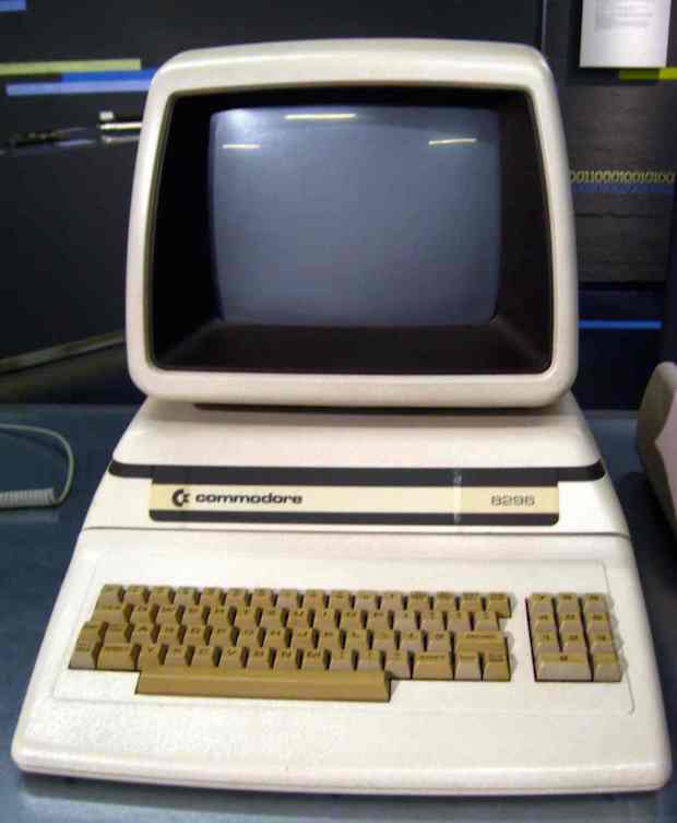 Commodore_8296_(ubt)