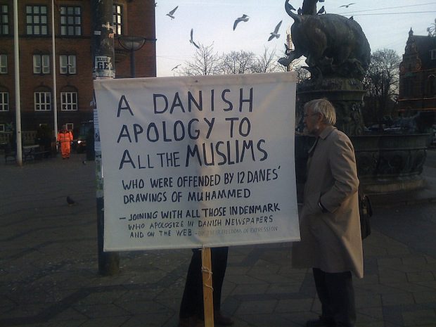 2275654250_b1747cf913_z