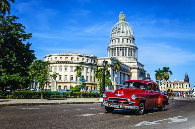 Cuba capitol car