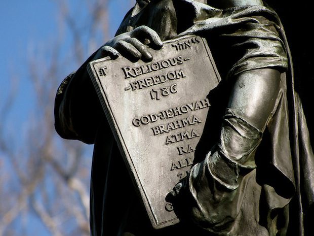 12042744014_37c47371a4_z