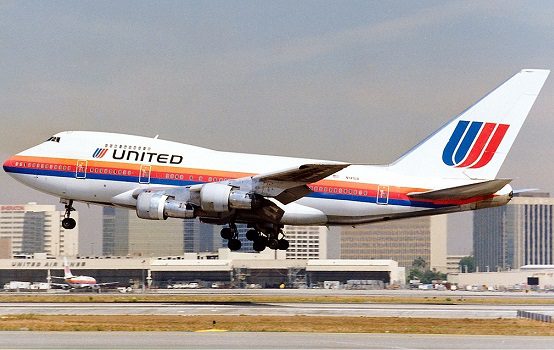 United_Boeing_747SP_Maiwald