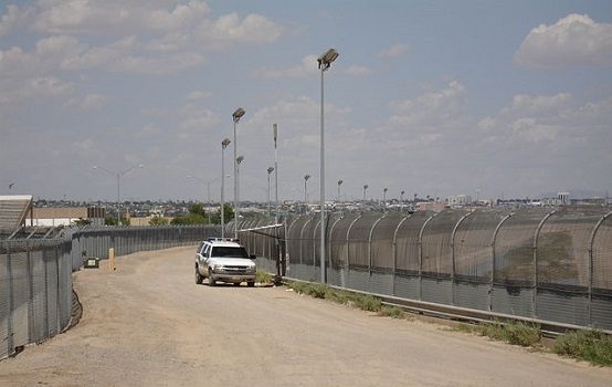 border_fence2