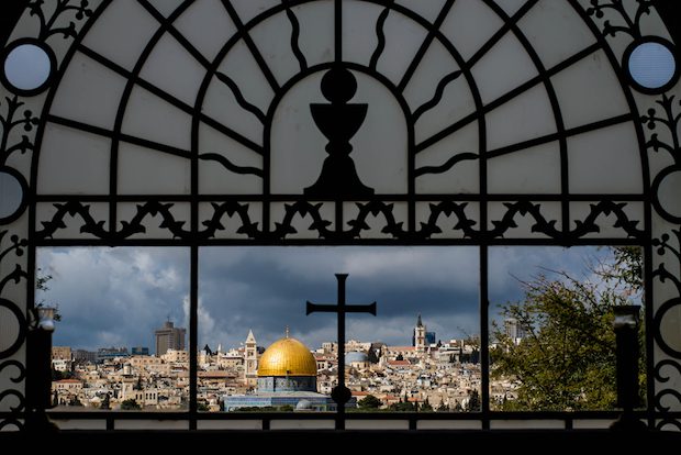 shutterstock_151557635