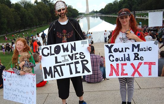 Juggalos-Conscript-9-year-grumpy-red-haired-girl-to-protest-DSC_0421