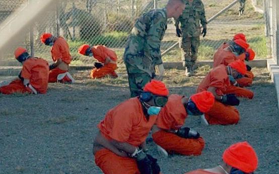 Camp_x-ray_detainees