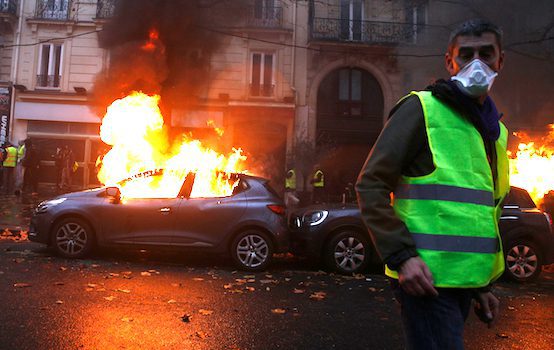 yellow vests fire