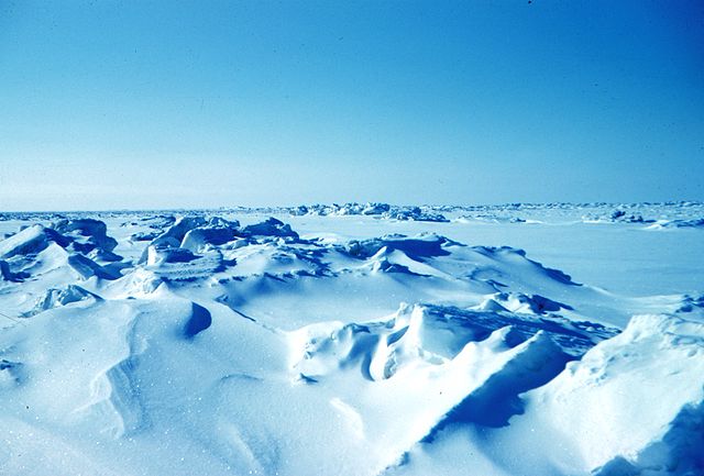 640px-Sea_ice_terrain