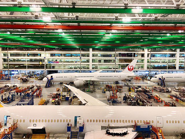 640px-Boeing_South_Carolina_assembly_line_(26135377557)