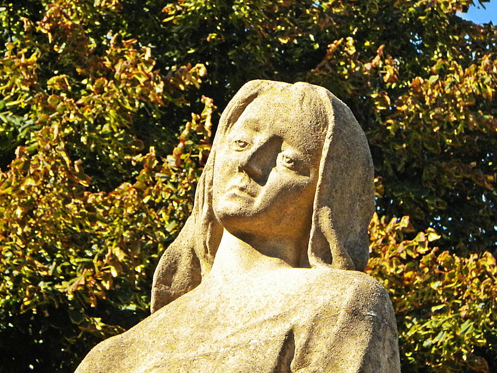 Monumento_ai_caduti_della_resistenza_5