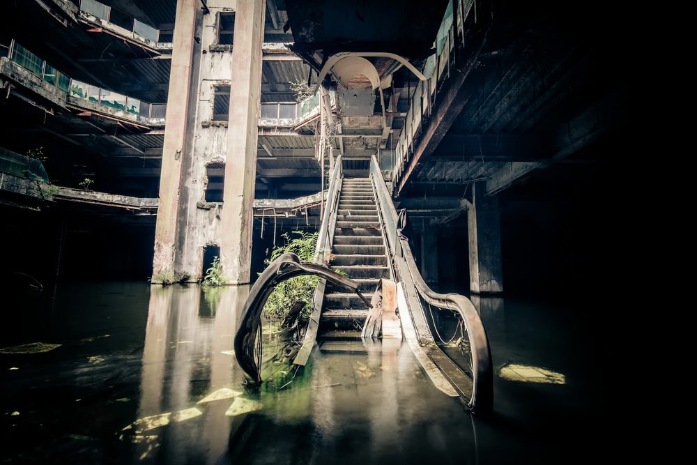 Abandoned mall