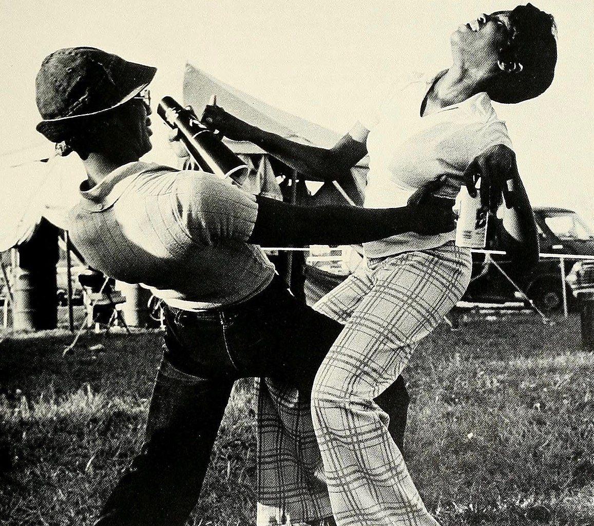 Jambalaya_1976_Jazz_Fest_Dancers