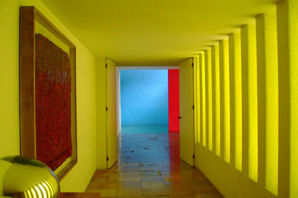 1024px-Casa_Giraldi_Luis_Barragán