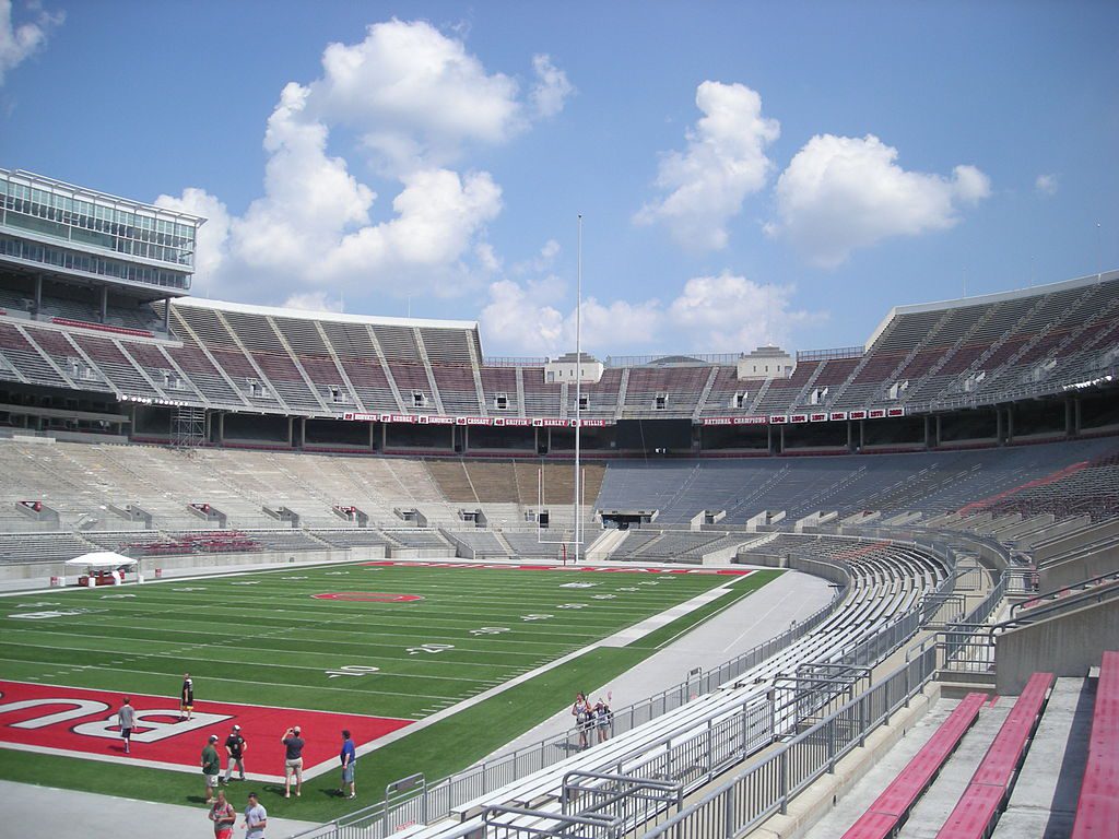 1024px-The_Ohio_State_University_June_2013_18_(Ohio_Stadium)