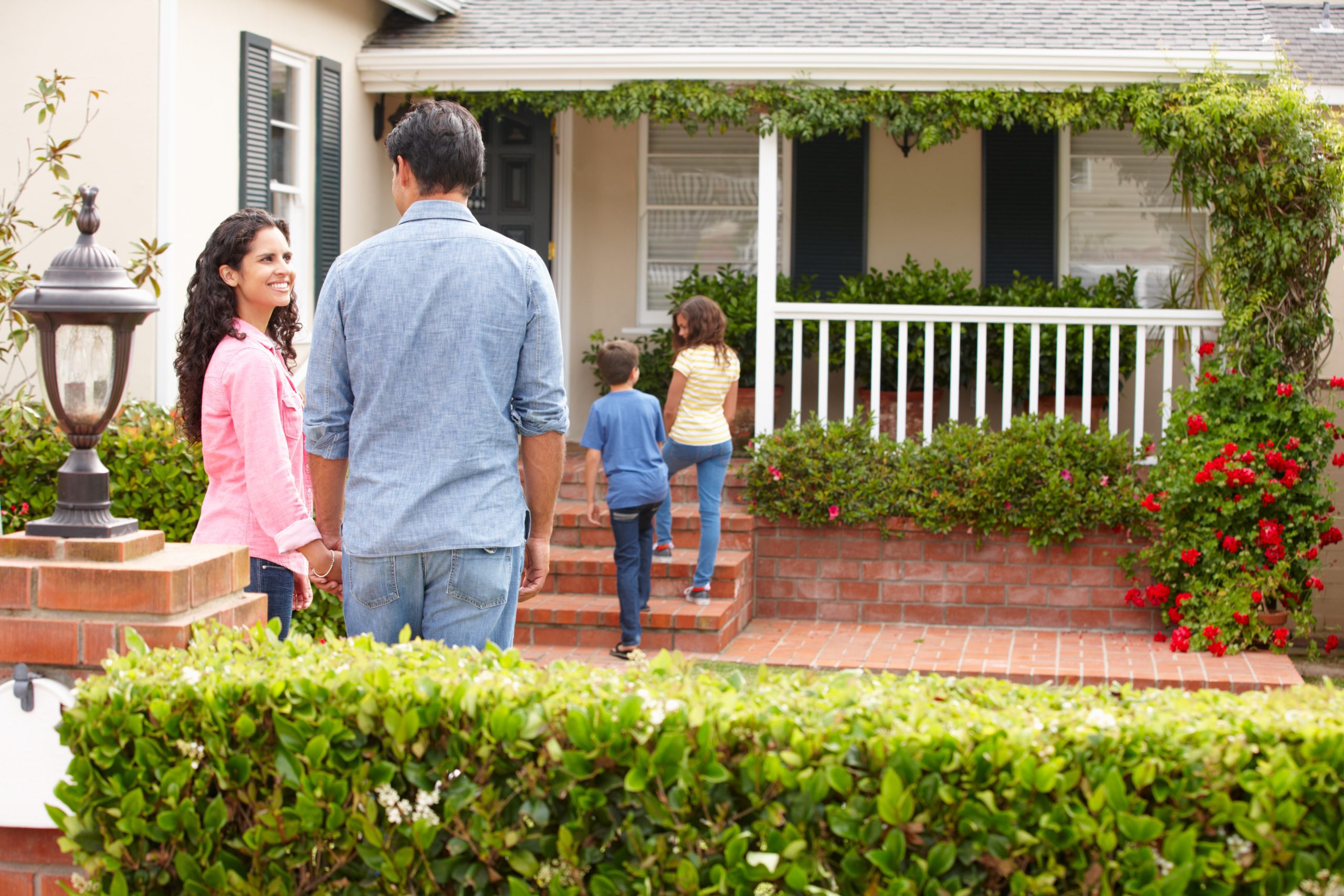 Hispanic,Family,Outside,Home,For,Rent