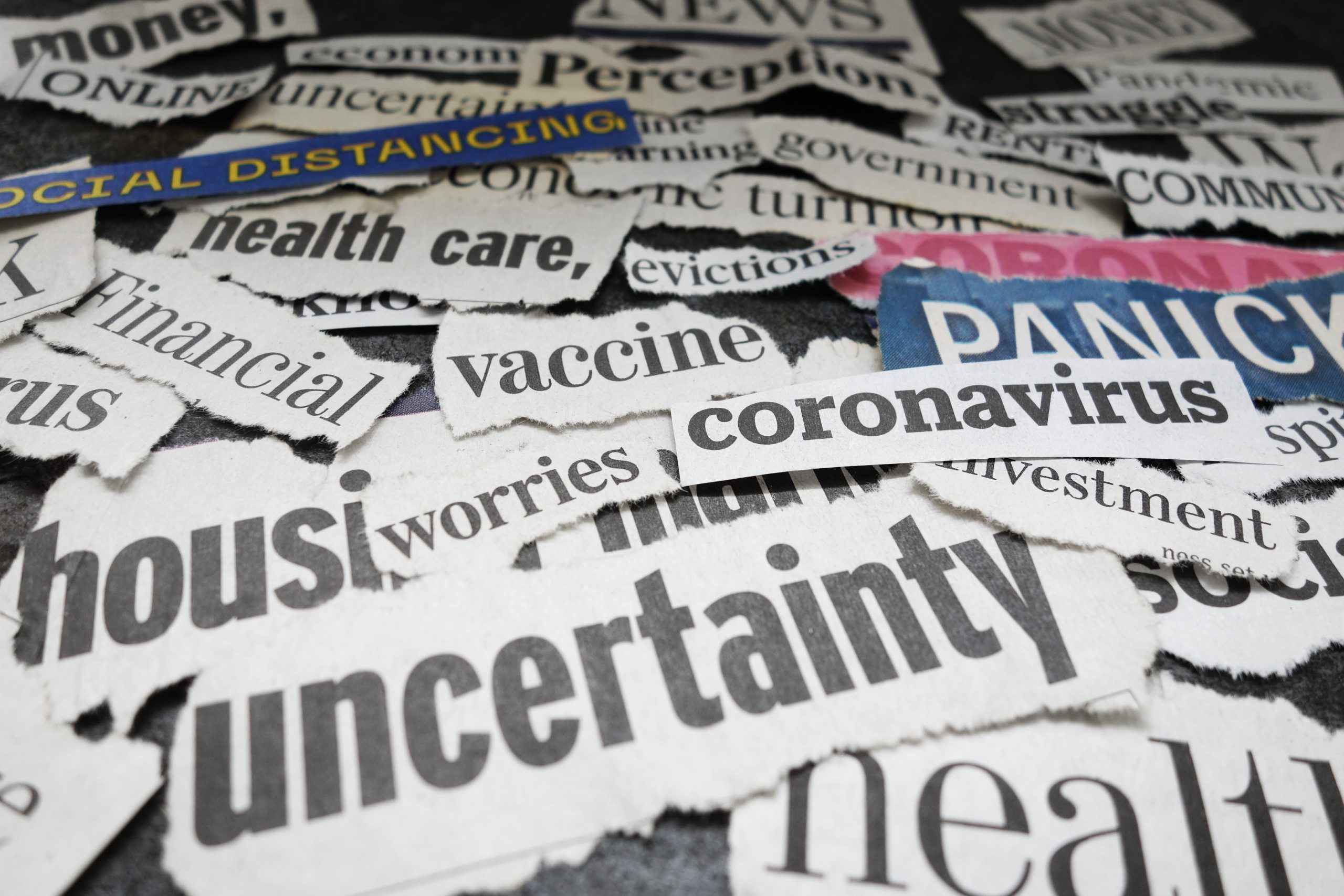 Corona,Virus,And,Economy,Related,Newspaper,Headlines