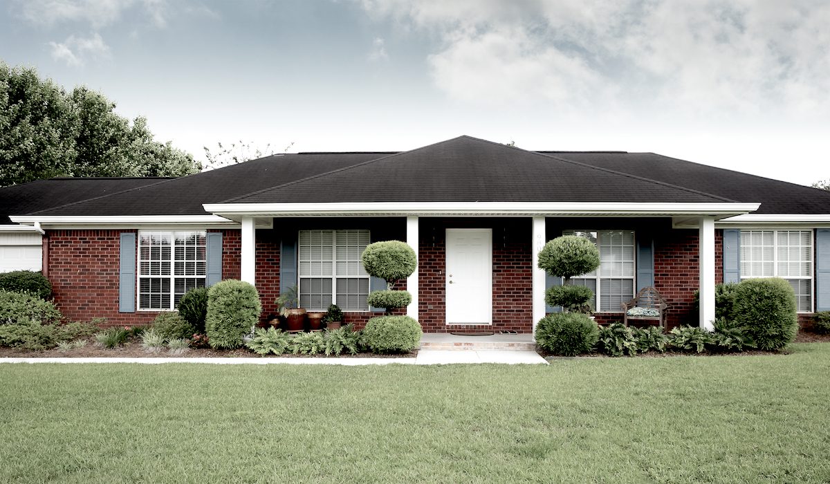 1980's,Brick,Ranch,House,In,The,Suburbs