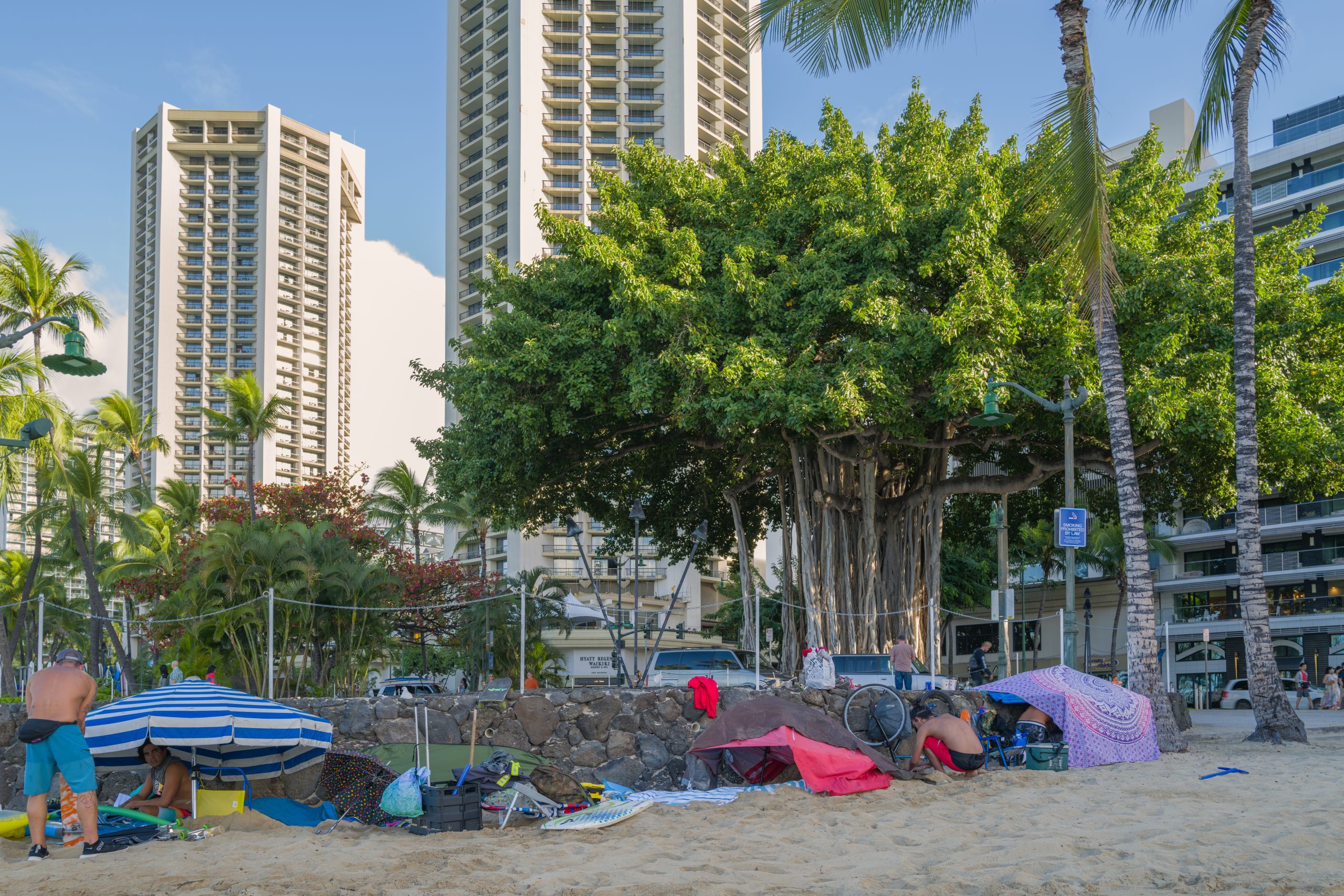 Honolulu,,Hawaii,,Usa.,Feb.,25,,2020.,Homeless,Camp,On,Kuhio