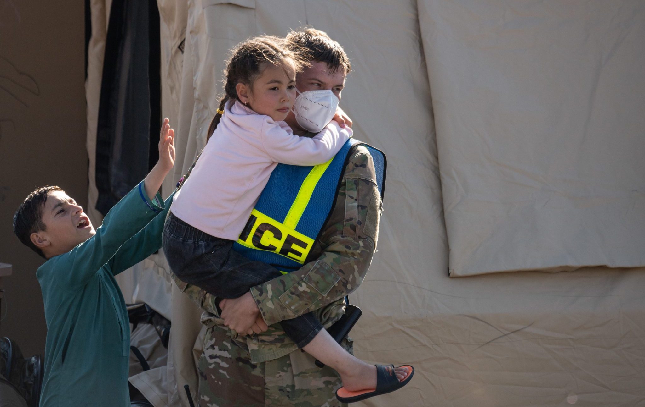 USA flies Afghans out of Germany