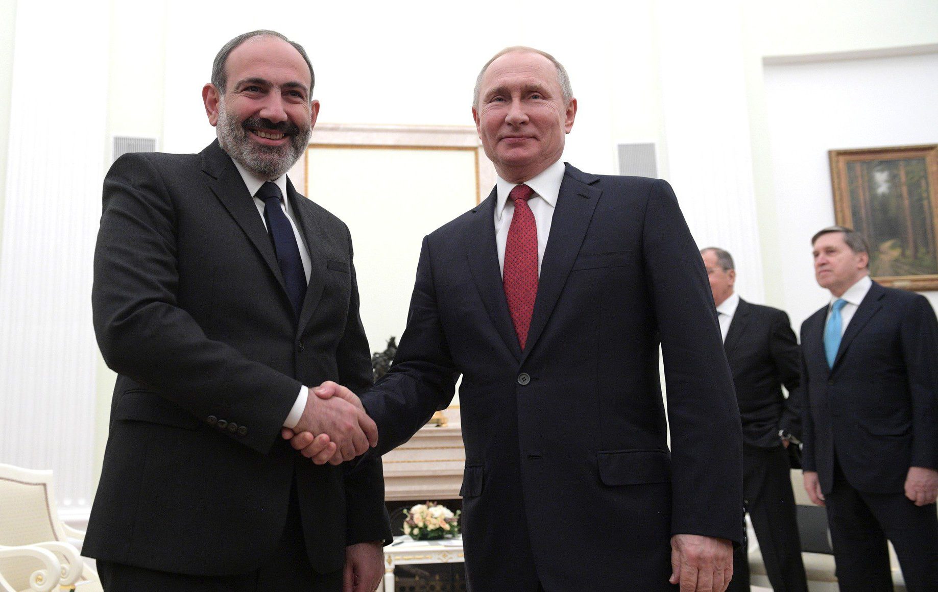 Vladimir_Putin_and_Nikol_Pashinyan_(2018-12-27)_01