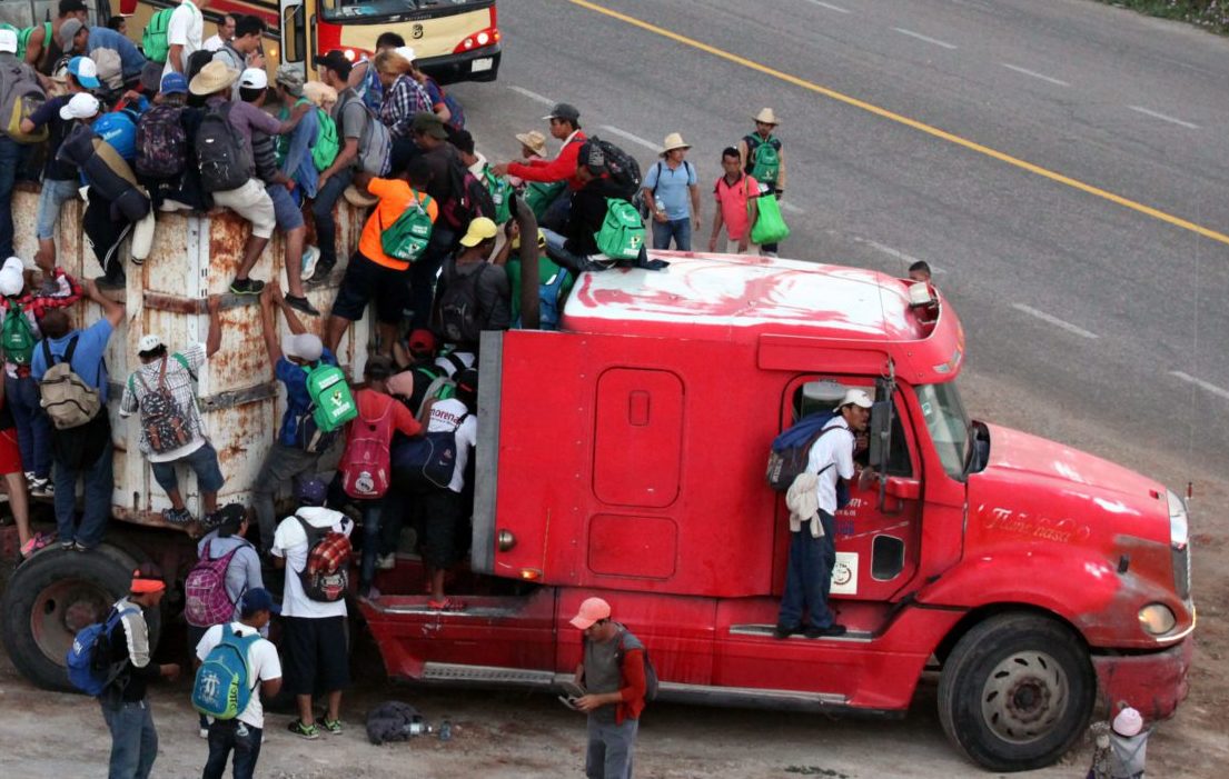 Santo,Domingo,Ingenio,,Oaxaca/mexico,-,Nov.,8,,2018:,Hondurans,Fleeing, Not The Truck Involved In Accident