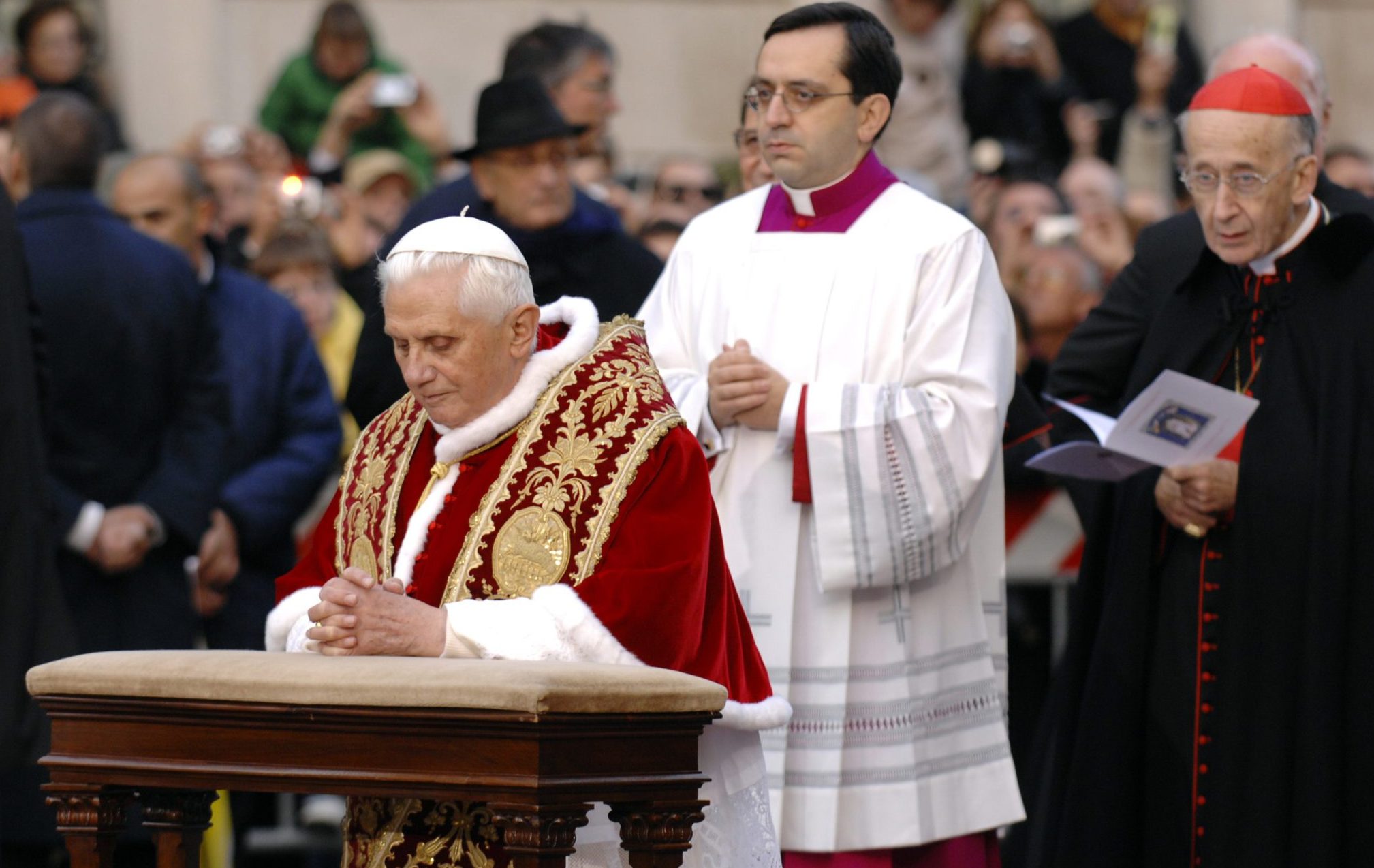 Rome,,Italy,-,December,8,,2007,-,Pope,Benedict,Xvi