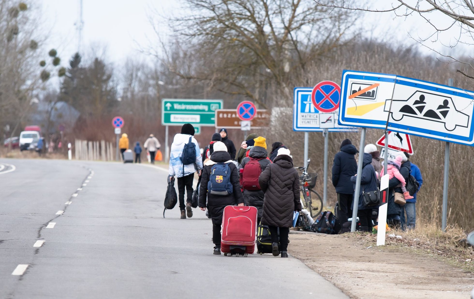 Hungary-beregsurany,,02.26.2022.,Ukrainian,Families,Flee,The,War,Across,The,Hungarian