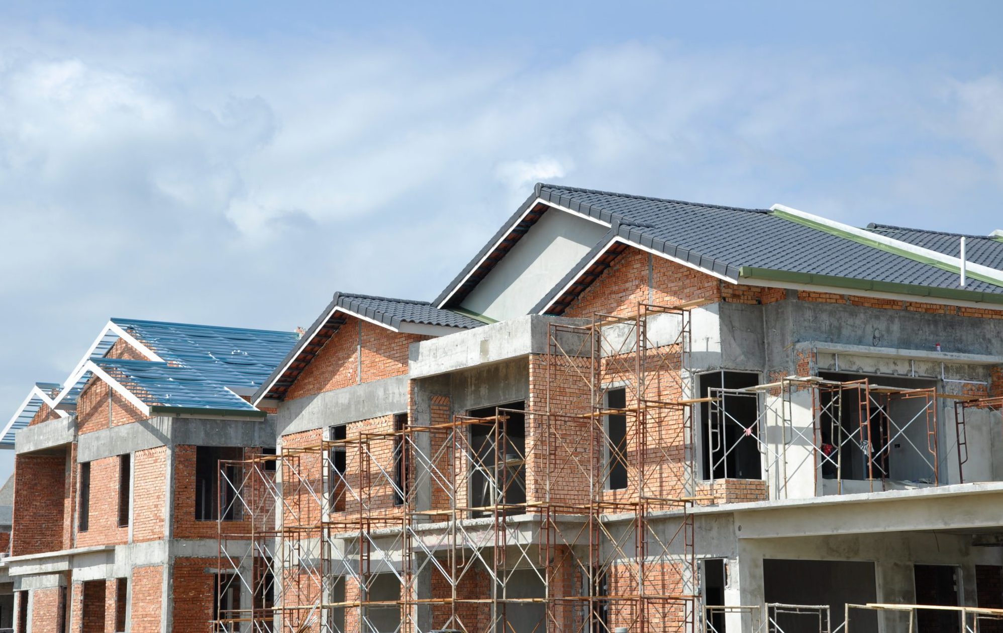 Facade,Of,Two,Story,Luxury,Terrace,House,Under,Construction,In