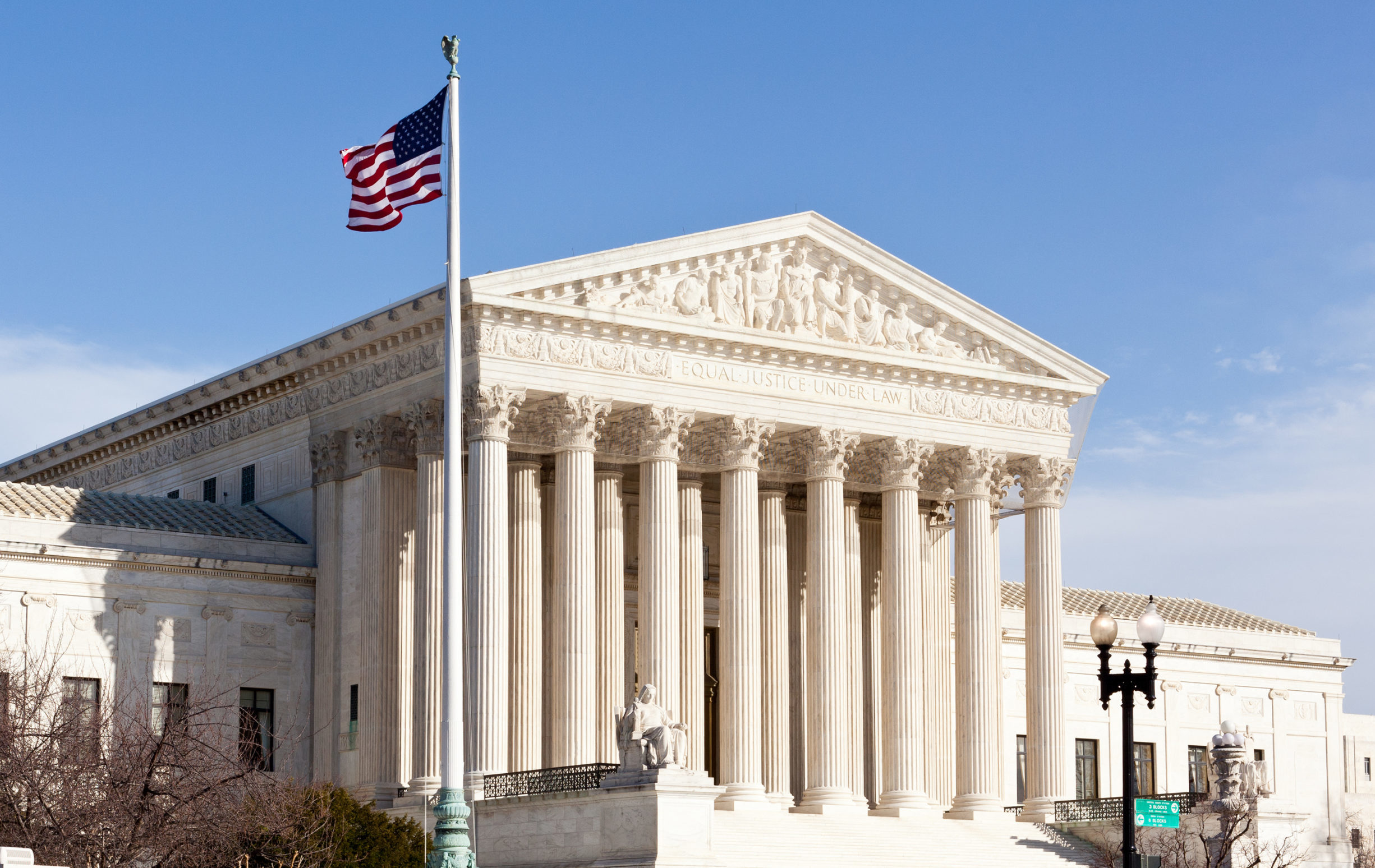 Facade,Of,Us,Supreme,Court,In,Washington,Dc,On,Sunny