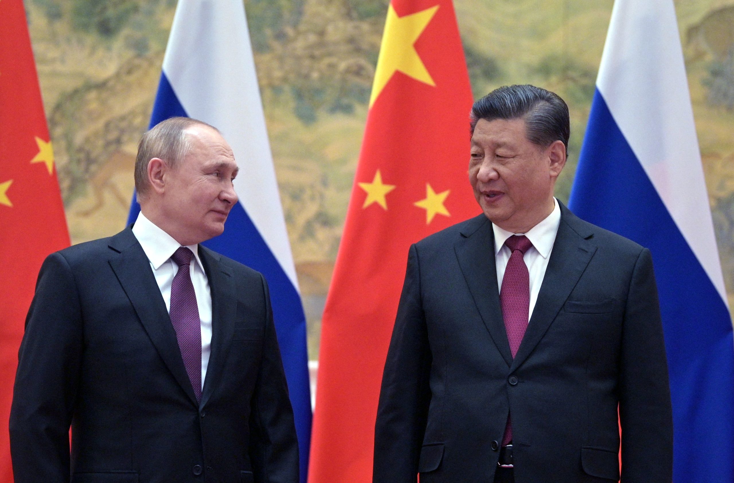 Russia Draws Closer to China