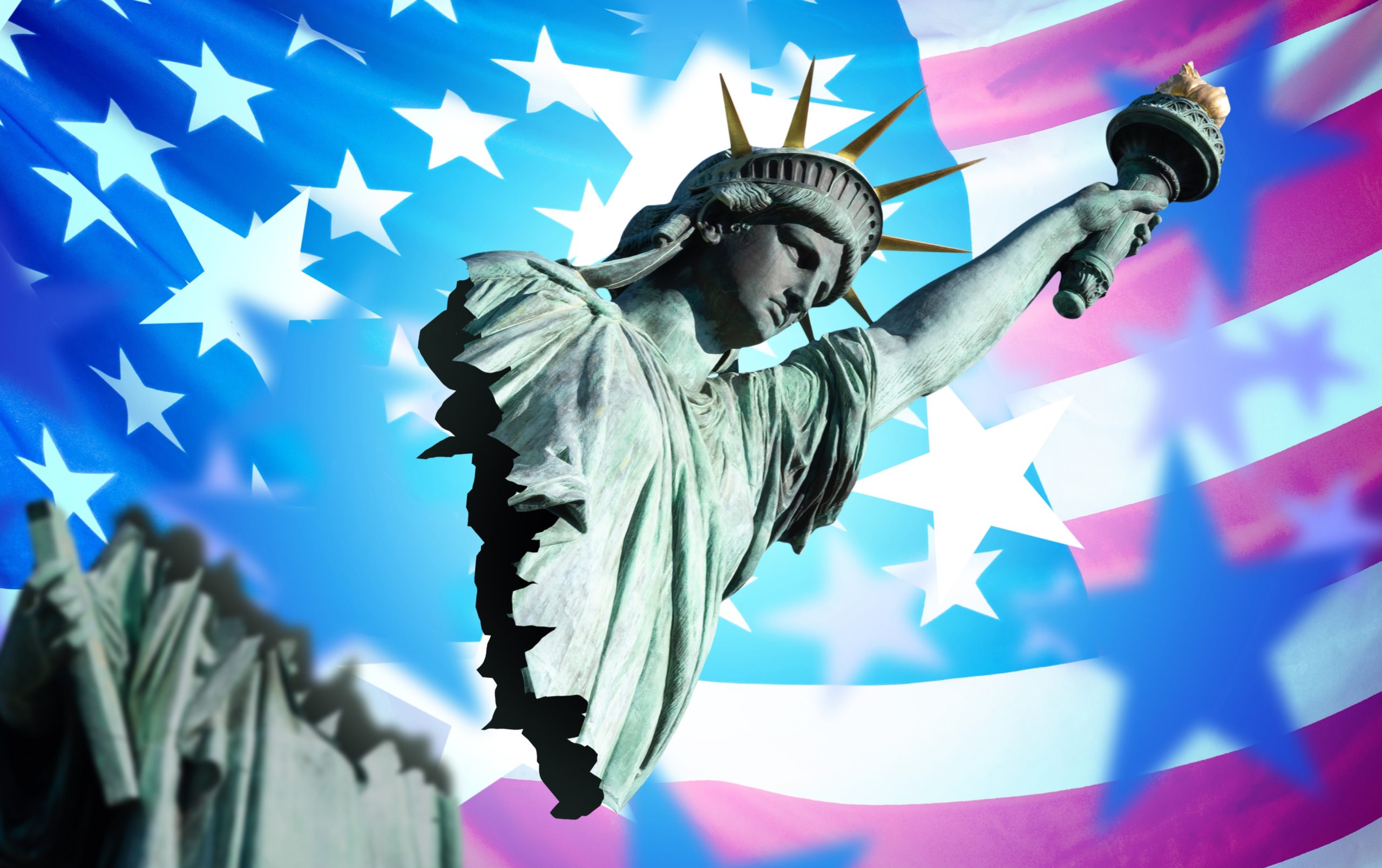Statue,Of,Liberty,On,Background,Of,Us,Flag.,Split,Statue