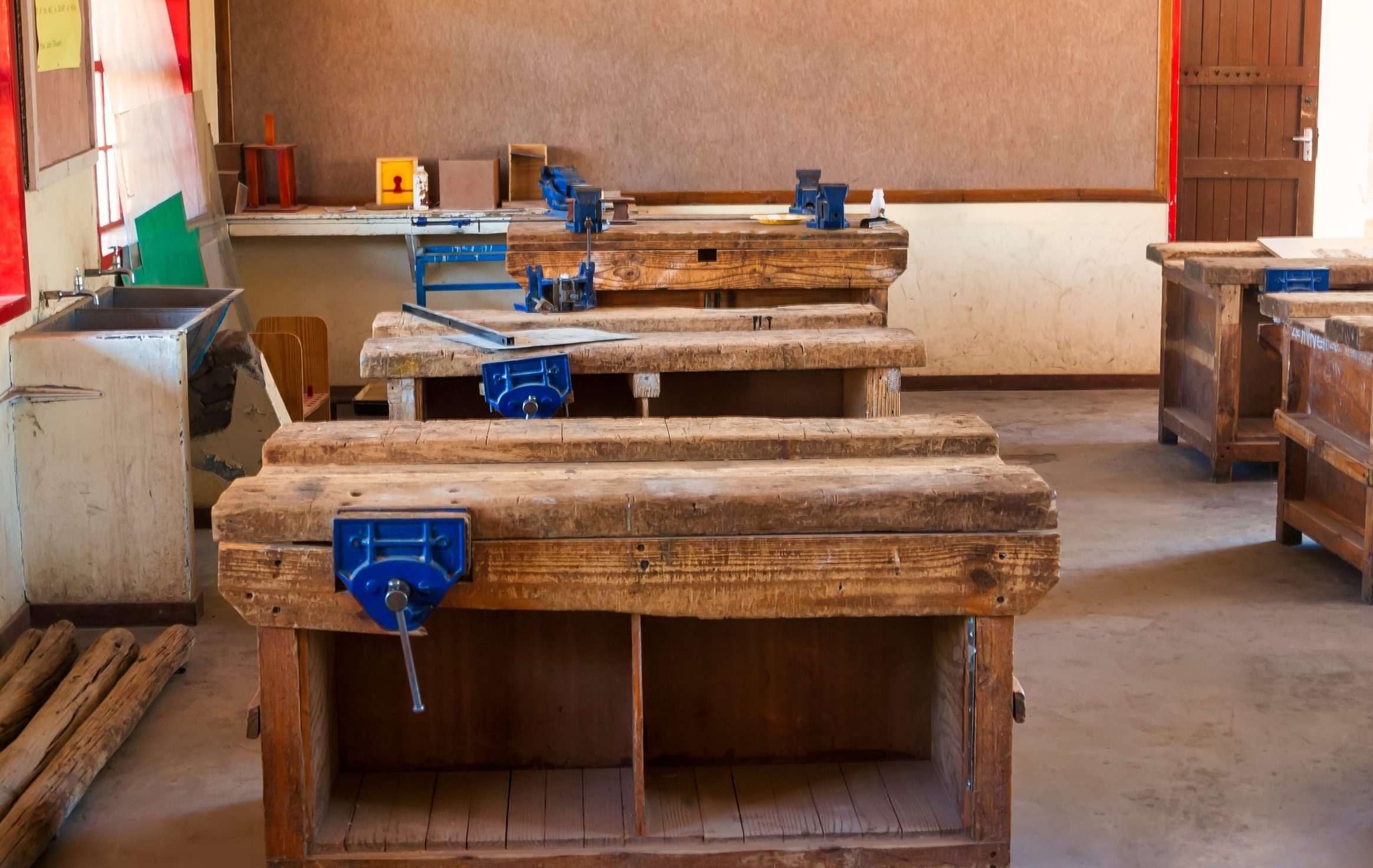 Classroom,Workshop,Teaching,Wood,Working,At,An,African,Trades,School