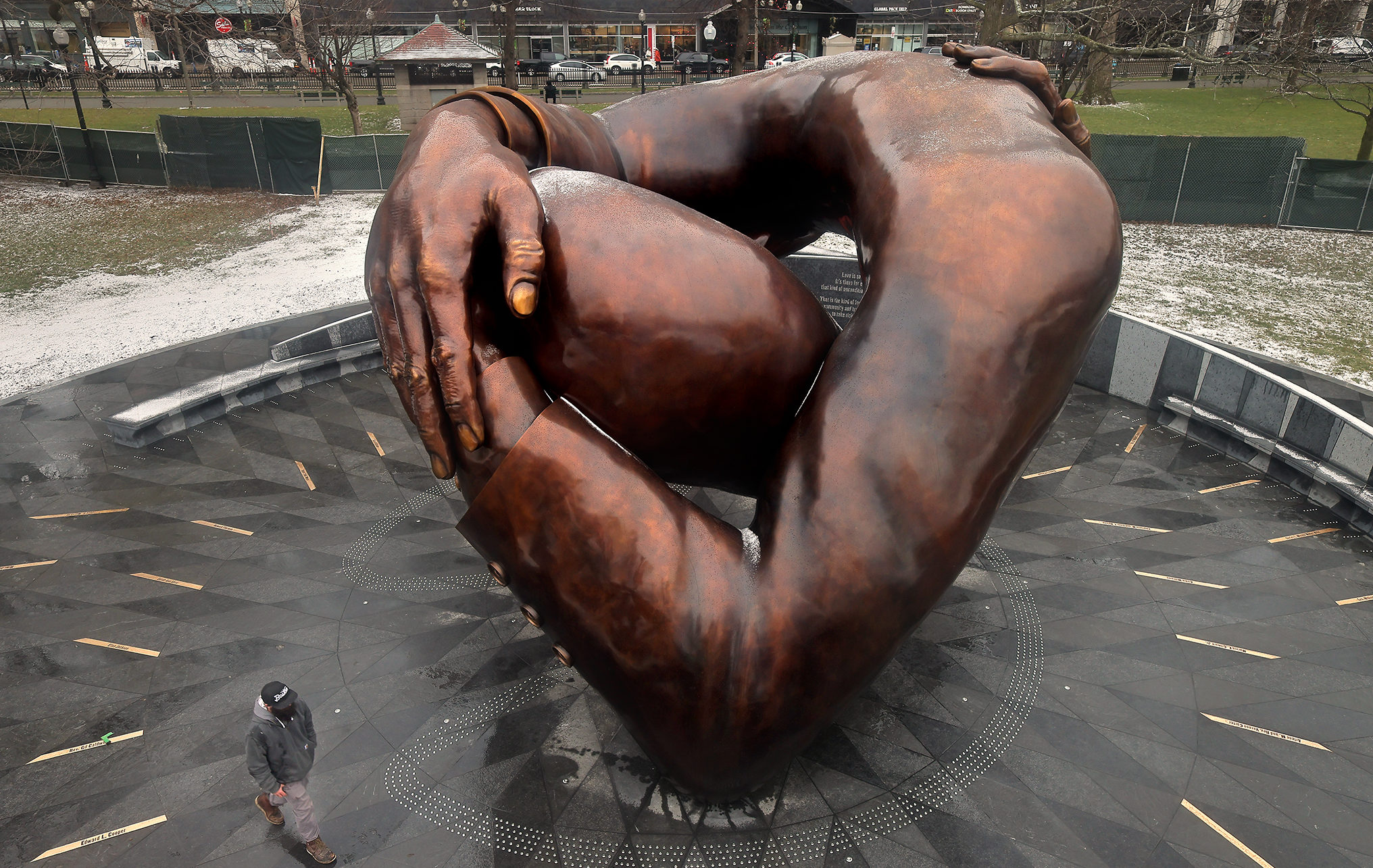 The Embrace Statue