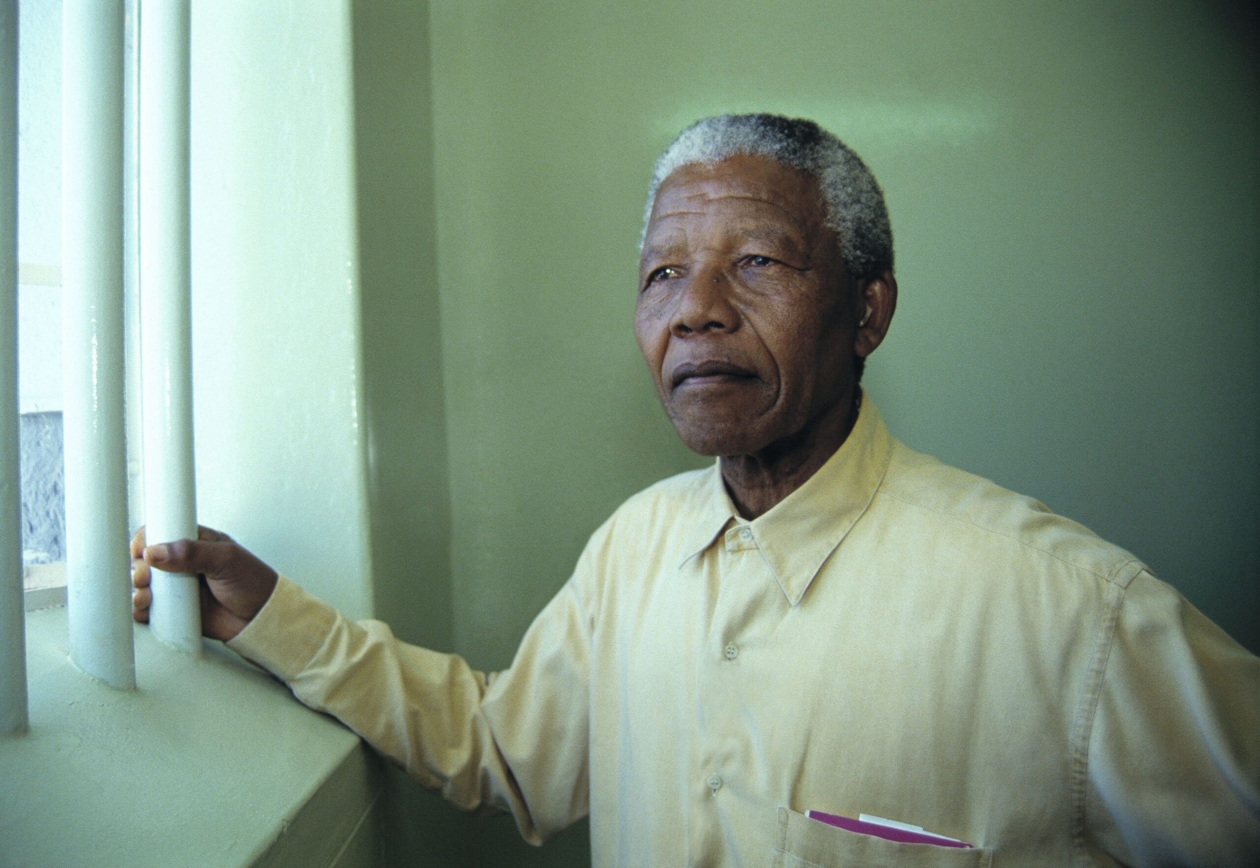 A Touch of Mandela - Mandela's Robben Island Paintings Auction
