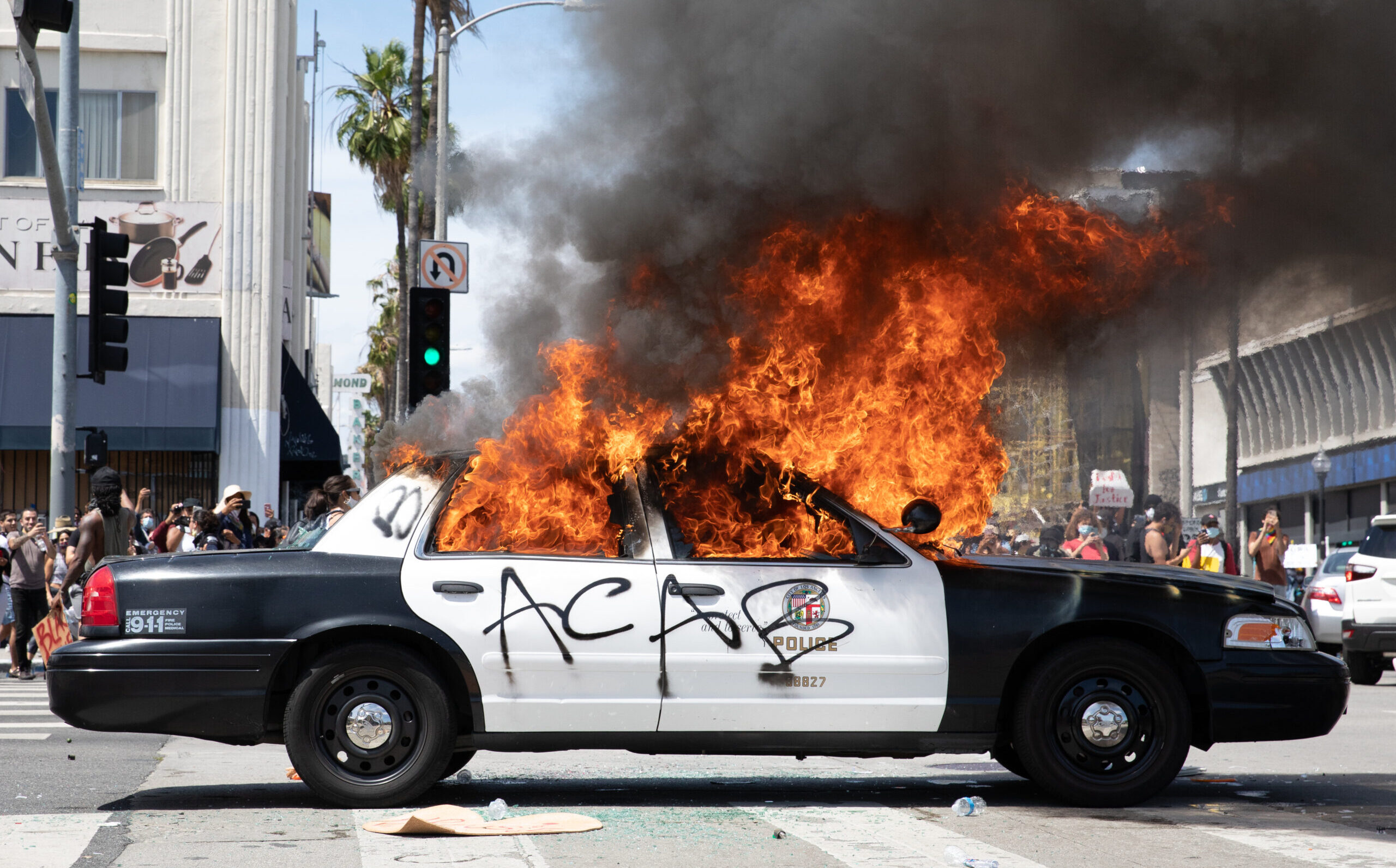 Los,Angeles,-,May,30,,2020:,Police,Car,Being,Burned