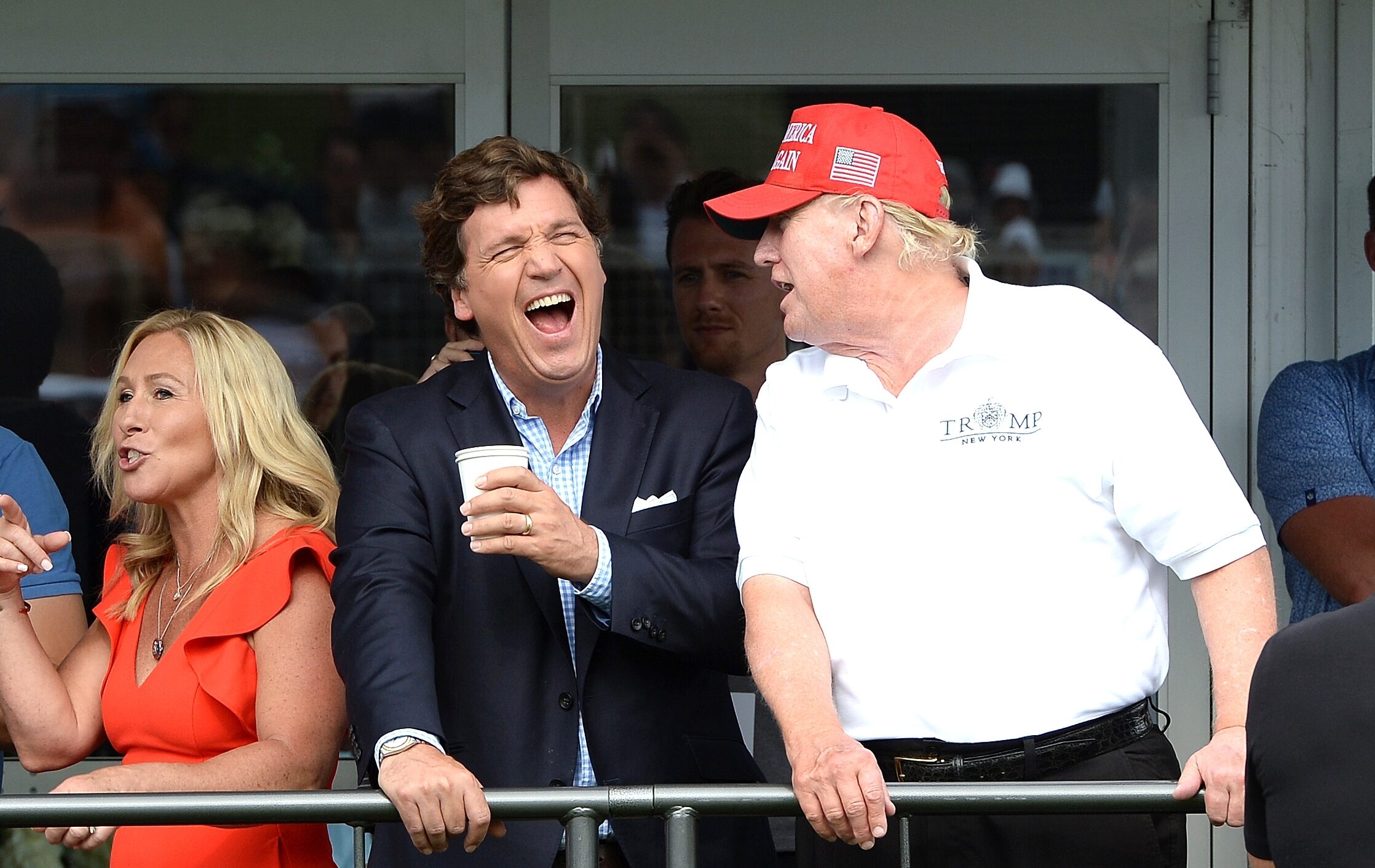 Bedminster,nj-july,31,2022:,Tucker,Carlson,(c),Jokes,With,Former,President,Trump