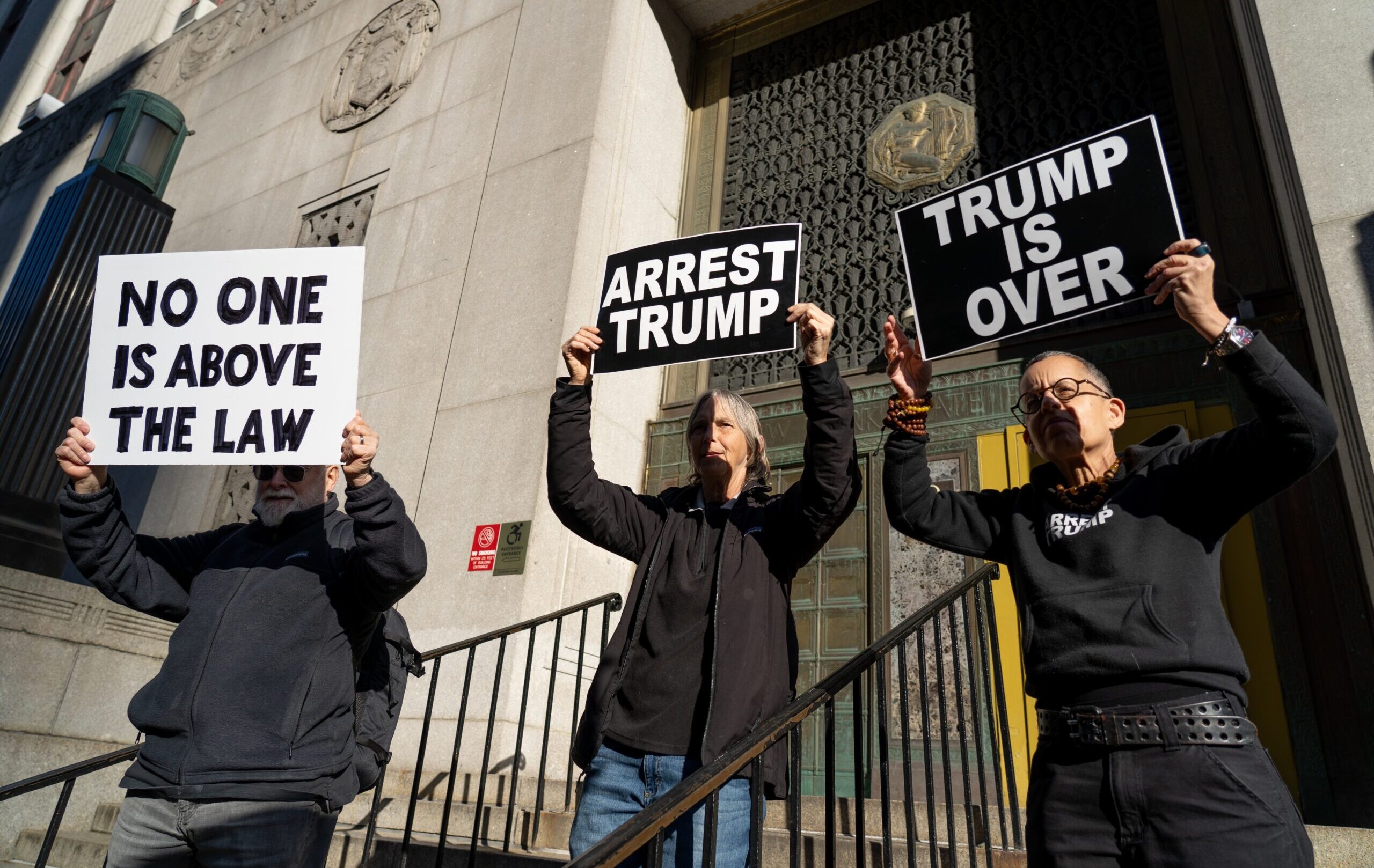 New,York,,New,York,,Usa,,3.20.2023:,Anti-trump,Protesters,Hold,Signs