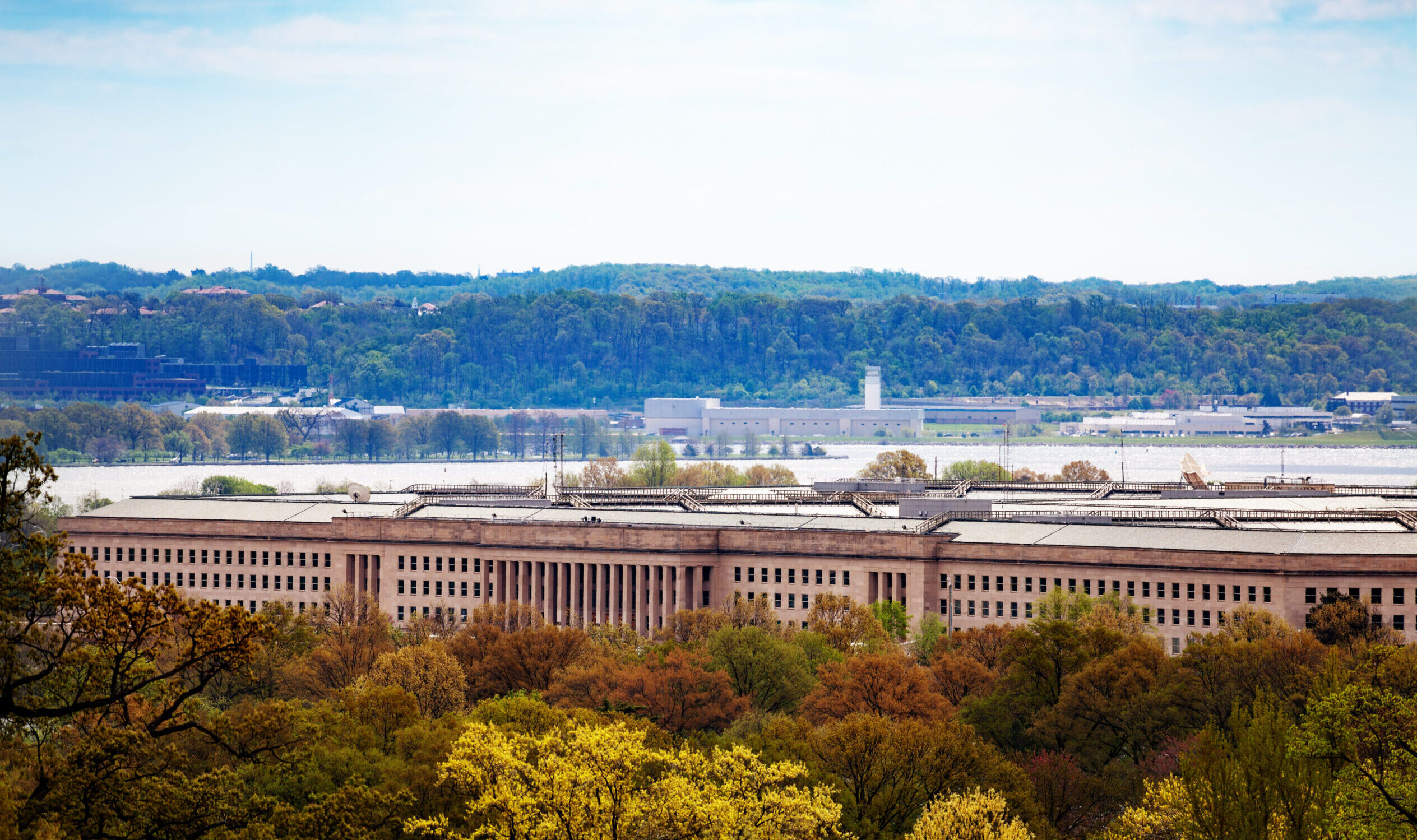 Us,Pentagon,And,Potomac,River,In,Arlington,,Virginia