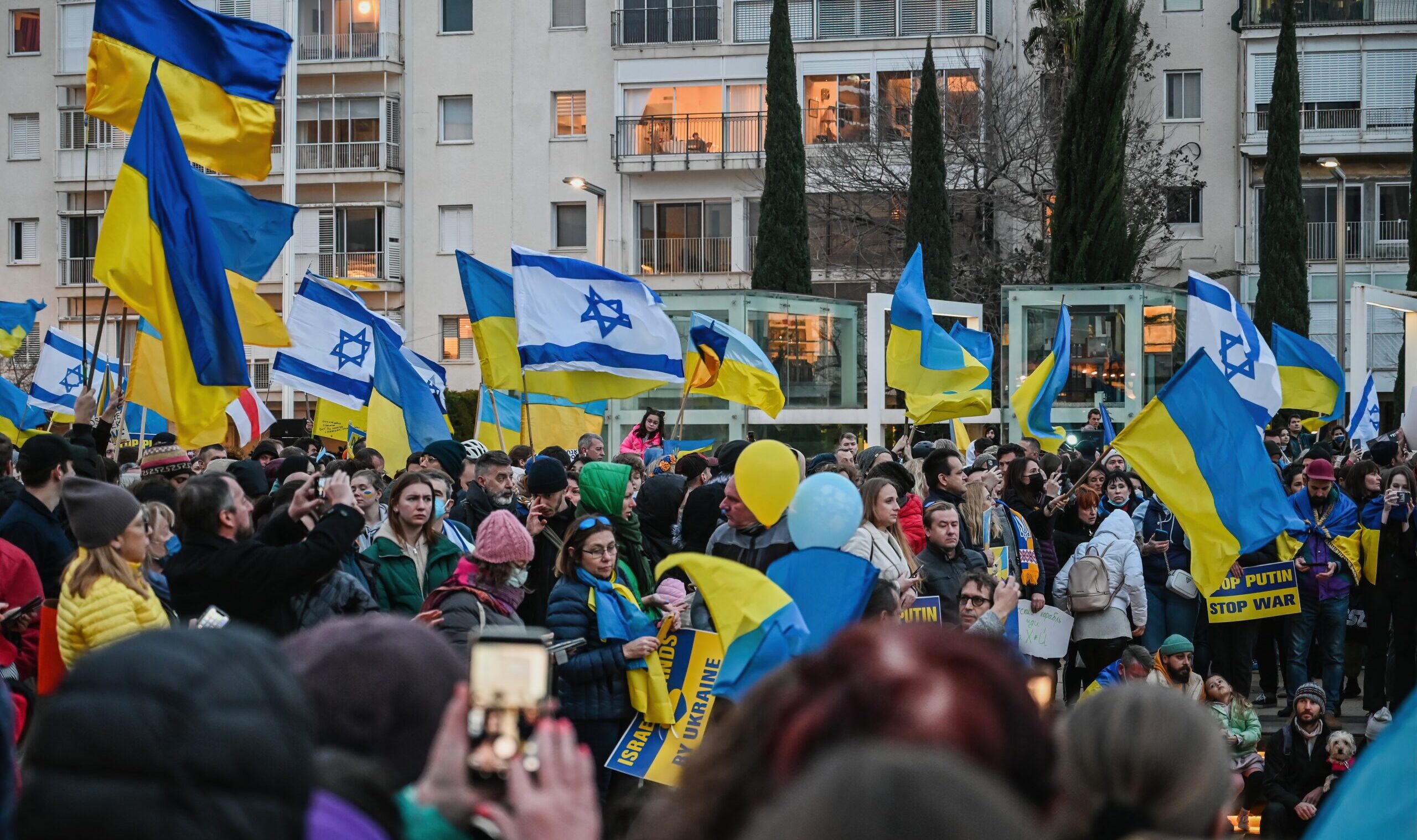 Tel,Aviv.,Israel,-,March,20,,2022:,Rally,In,Support