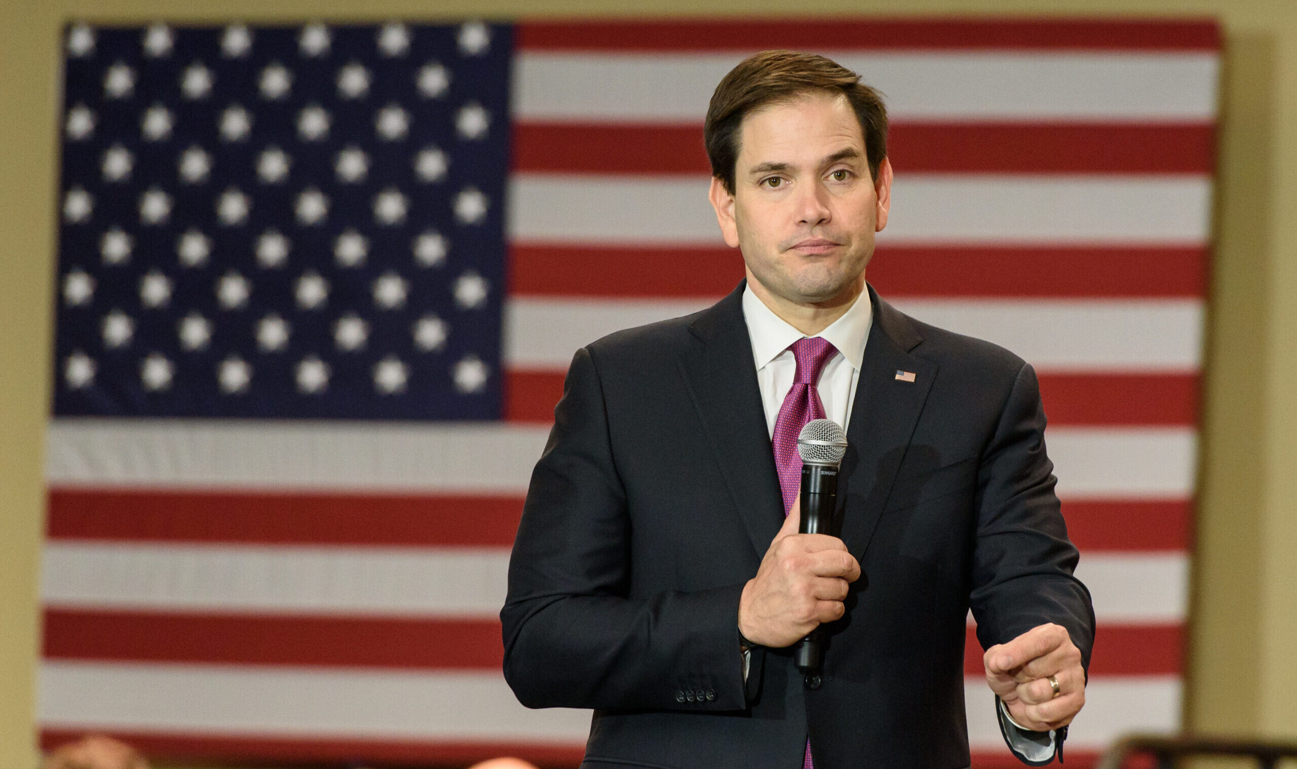 Columbia,,South,Carolina,-,February,10,,2016:,Presidential,Candidate,Marco