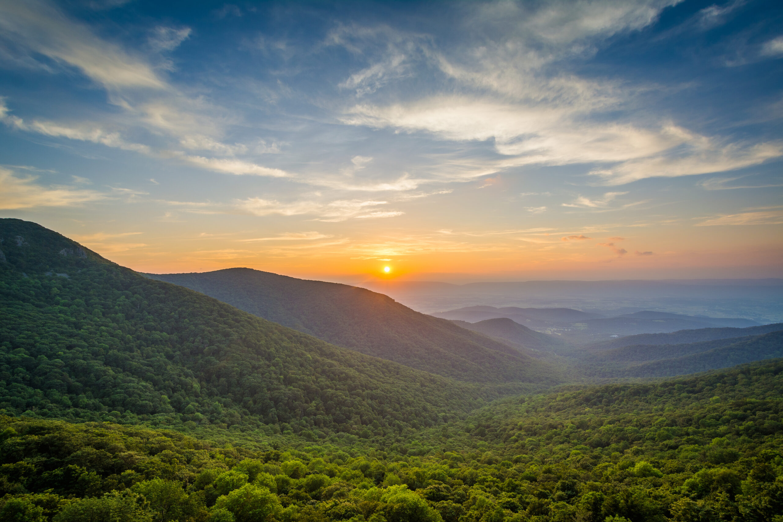 Sunset,Over,The,Shenandoah,Valley,And,Blue,Ridge,Mountains,From