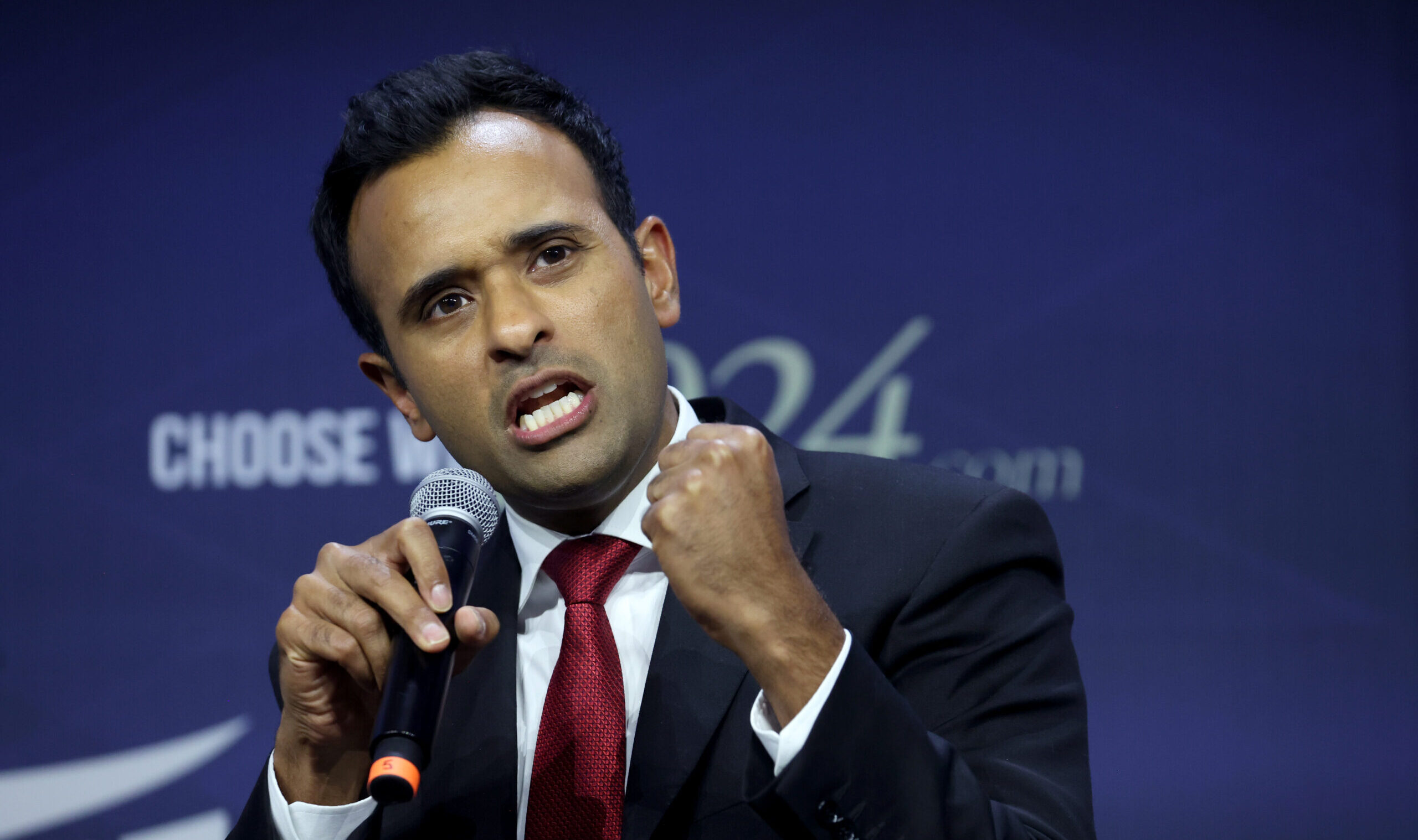 Republican Presidential Candidates Speak At The Family Leadership Summit in Iowa