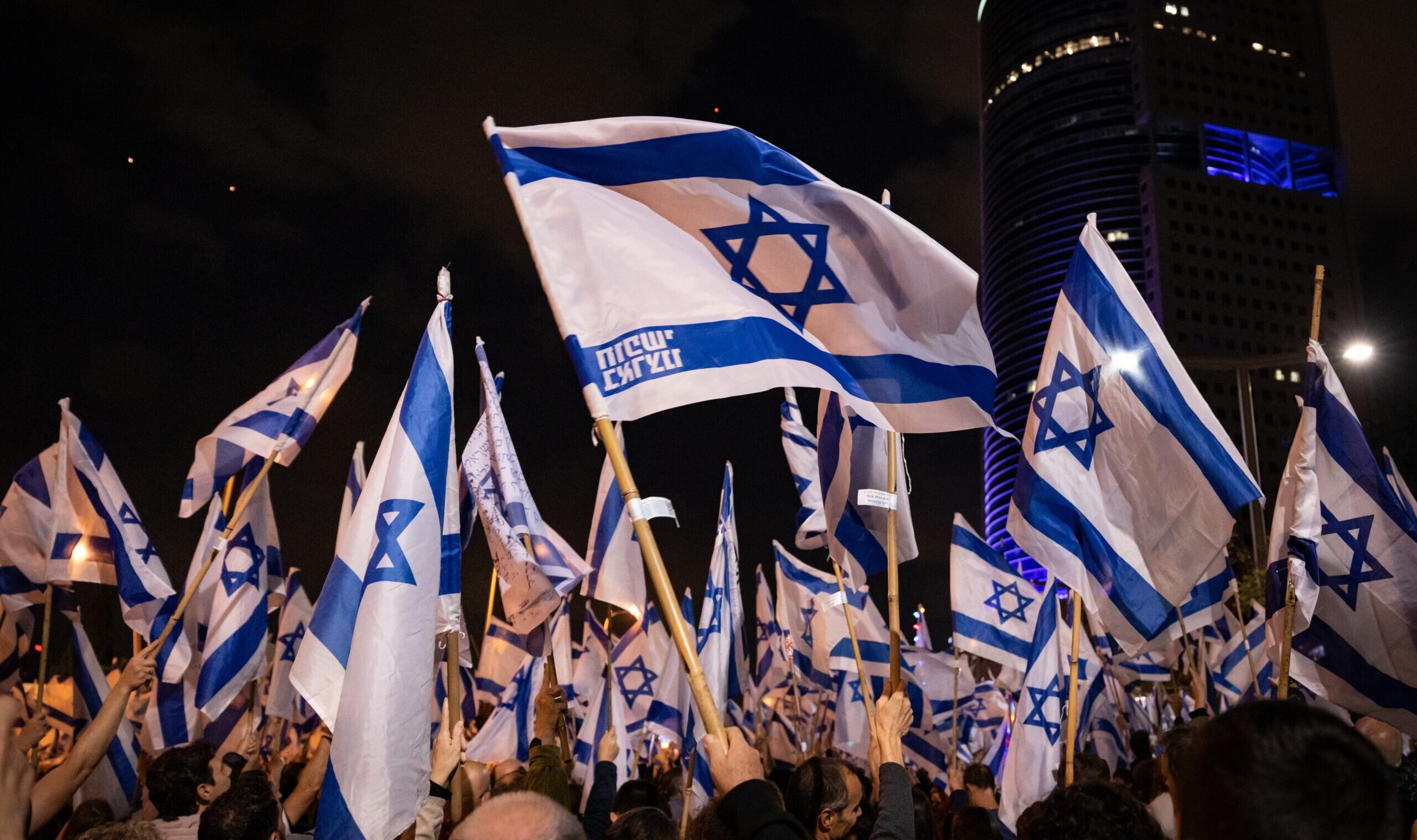 Tel,Aviv,,Israel,-,April,29,,2023:,Demonstration,Against,Netanyahu's