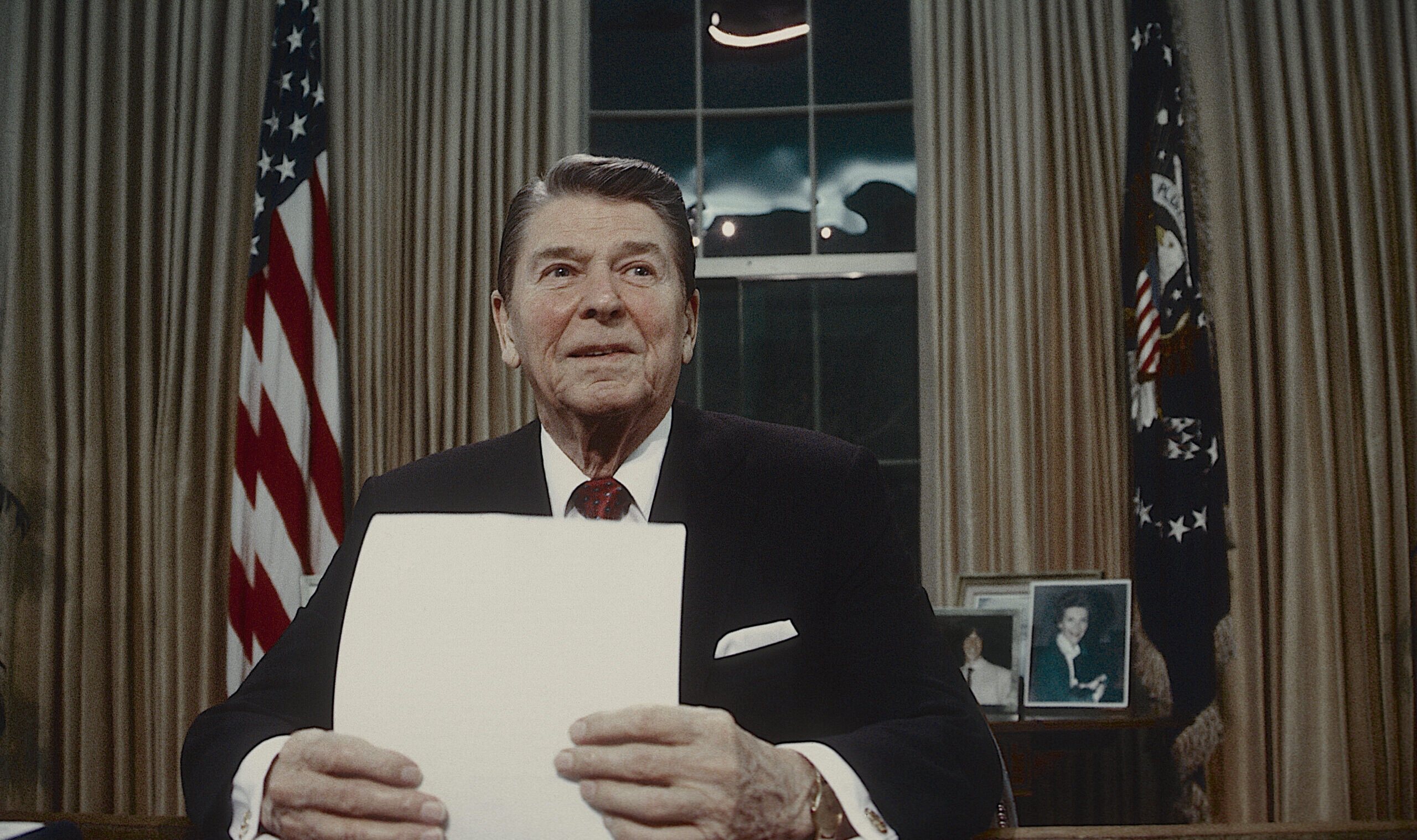 Washington.,Dc.,Usa,,2nd,February,,1988,President,Ronald,Reagan,Delivers