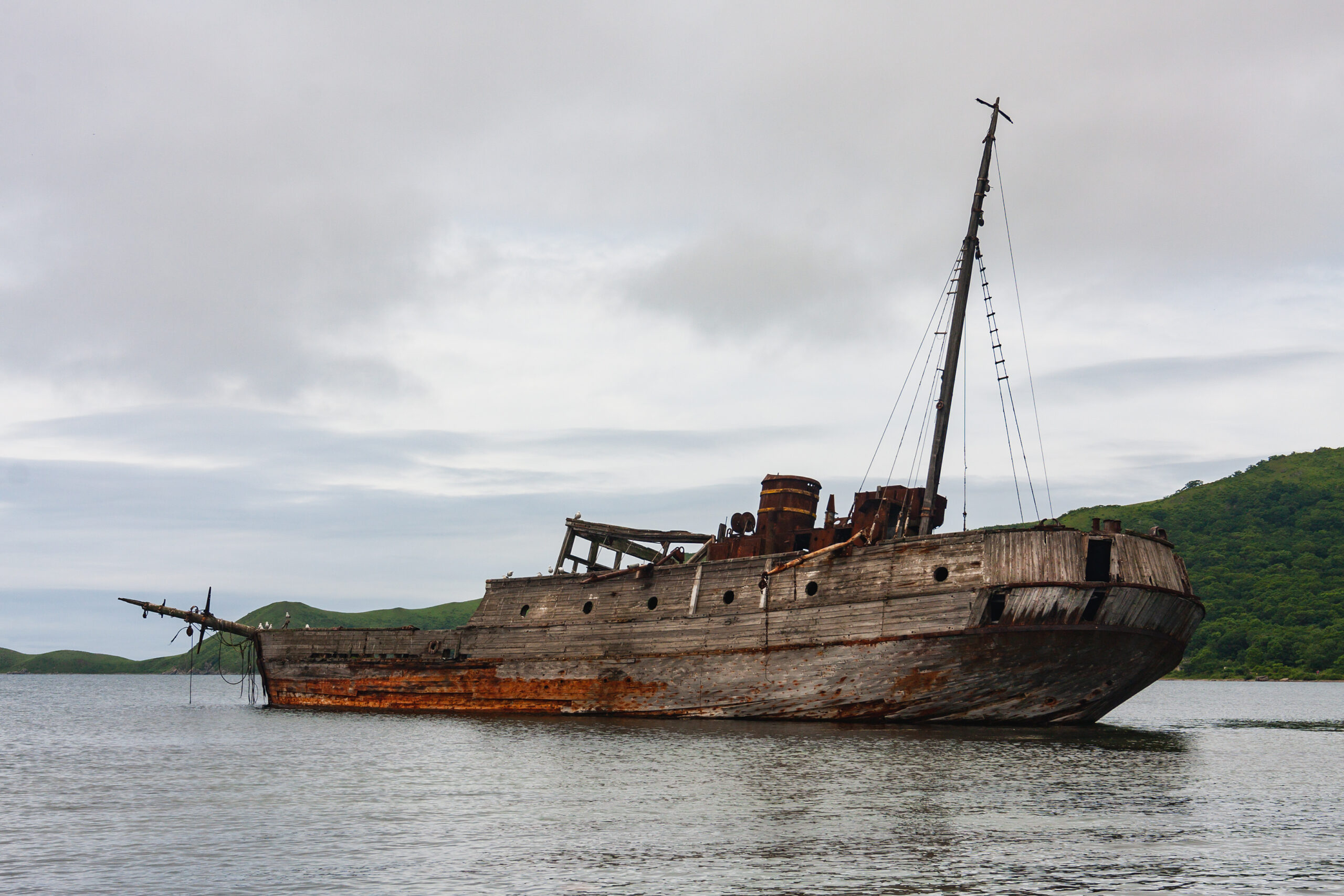 An,Old,Wooden,Soviet,Whaling,Boat,,The,Ship,Ran,Aground