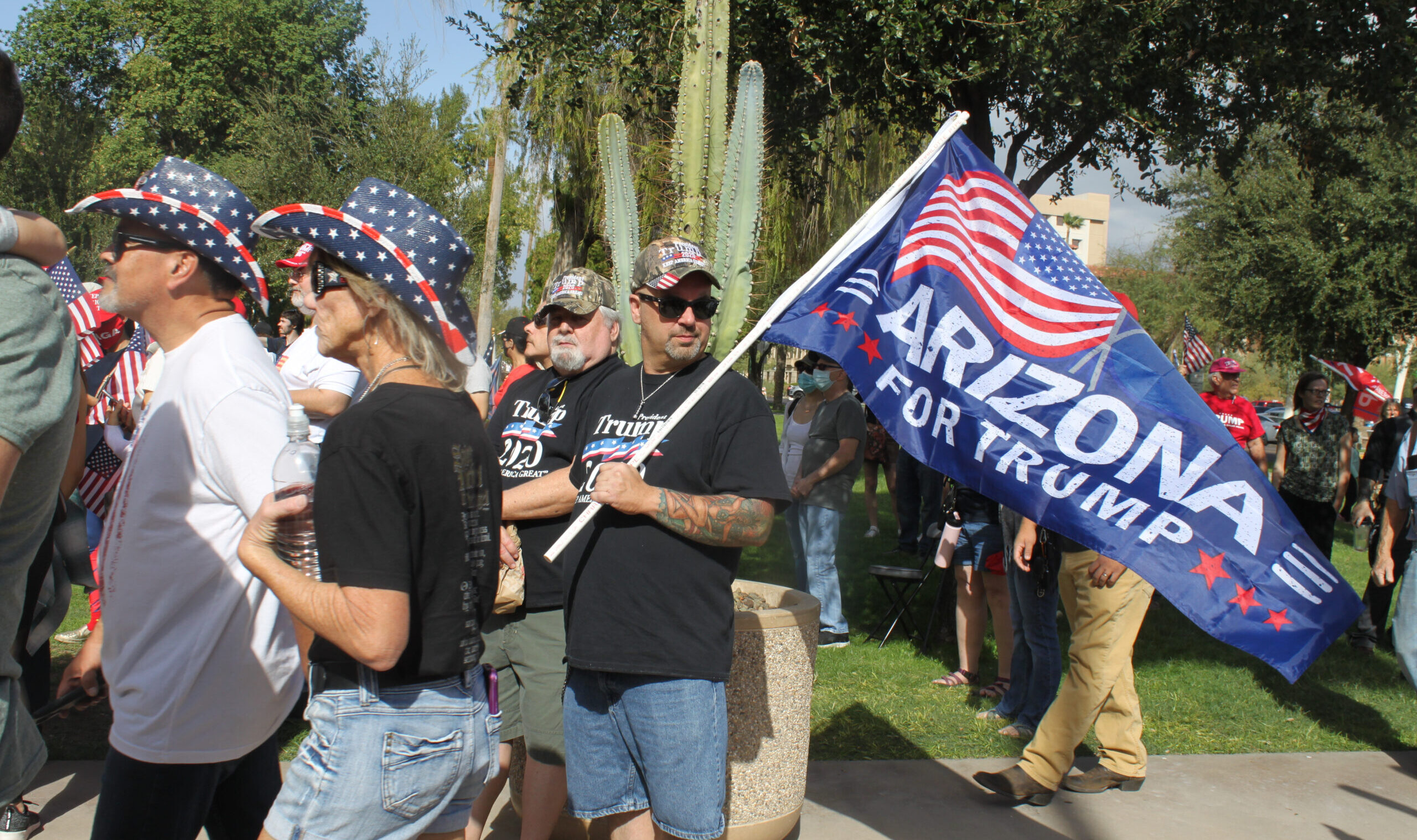 Phoenix,,Ariz.,/,Usa,-,November,7,,2020:,With,Guns,
