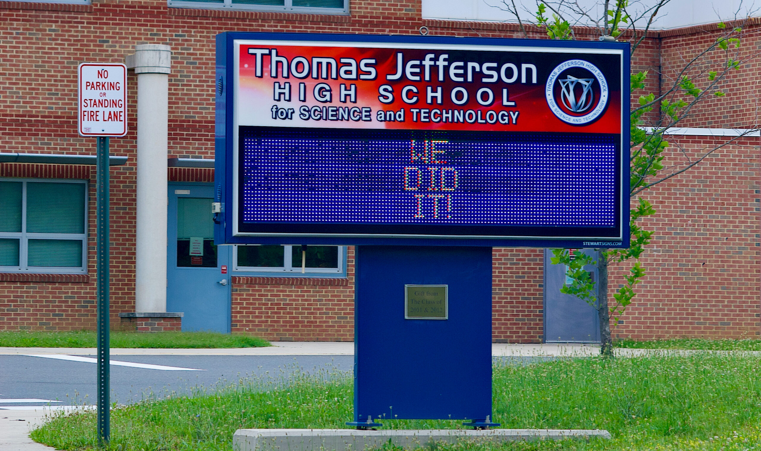 Alexandria,,Virginia,,Usa,-,June,12,,2021:,Entrance,Sign,At