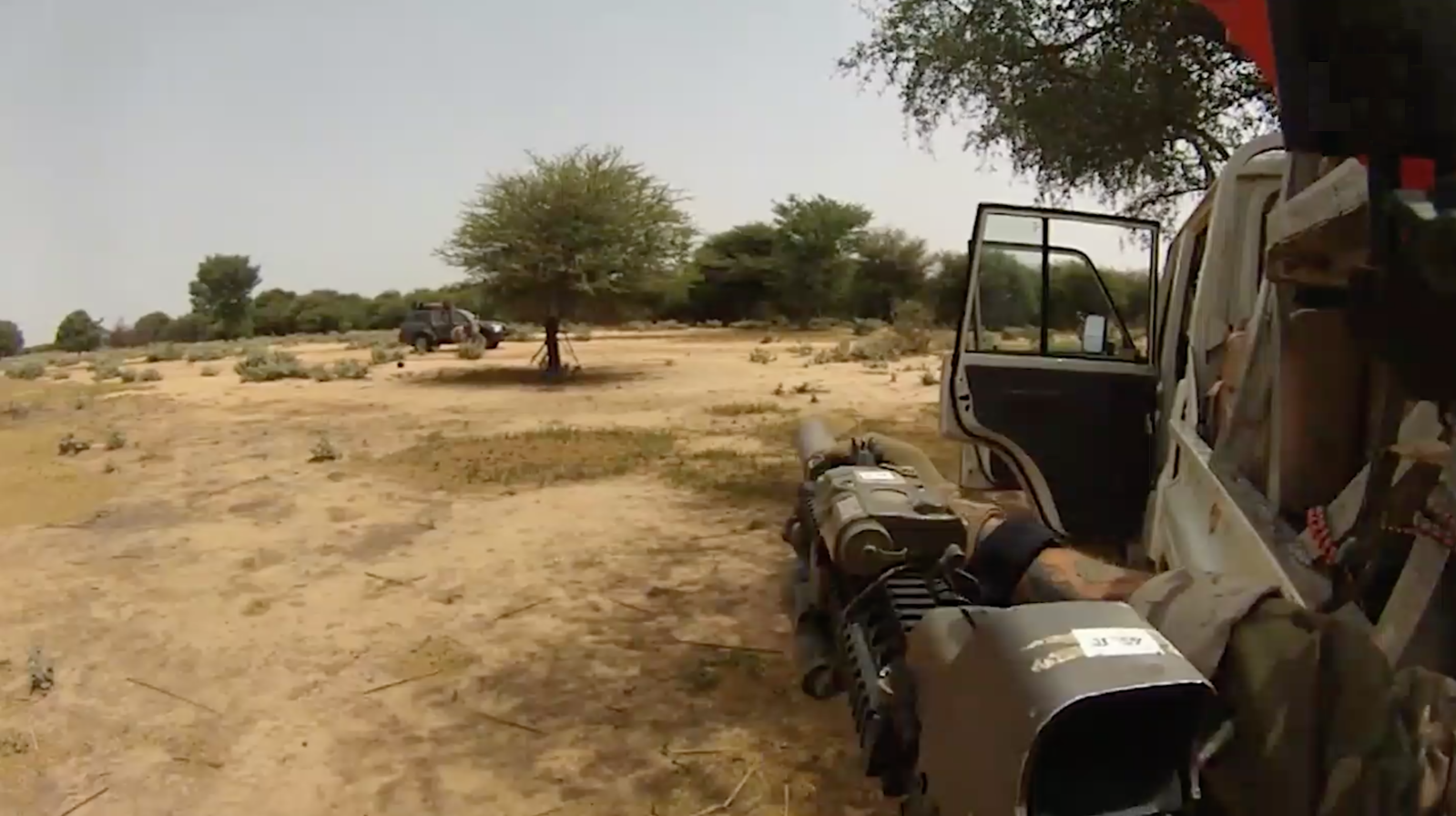 United_States_Special_Forces_Near_the_village_of_Tongo-Tongo,_Niger